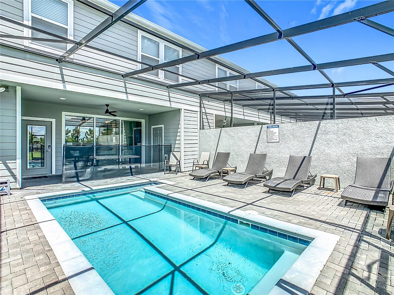 Image 50 of 76 For 967 Paradise Drive