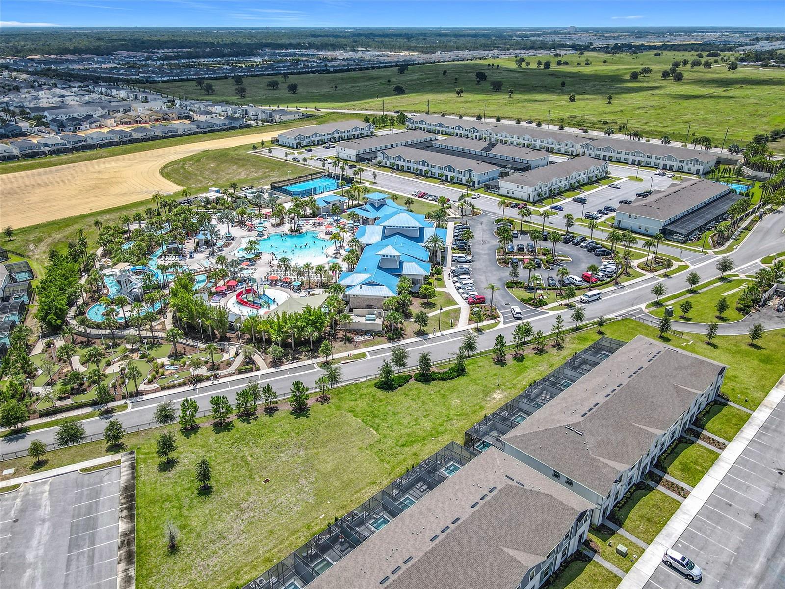 Image 53 of 76 For 967 Paradise Drive