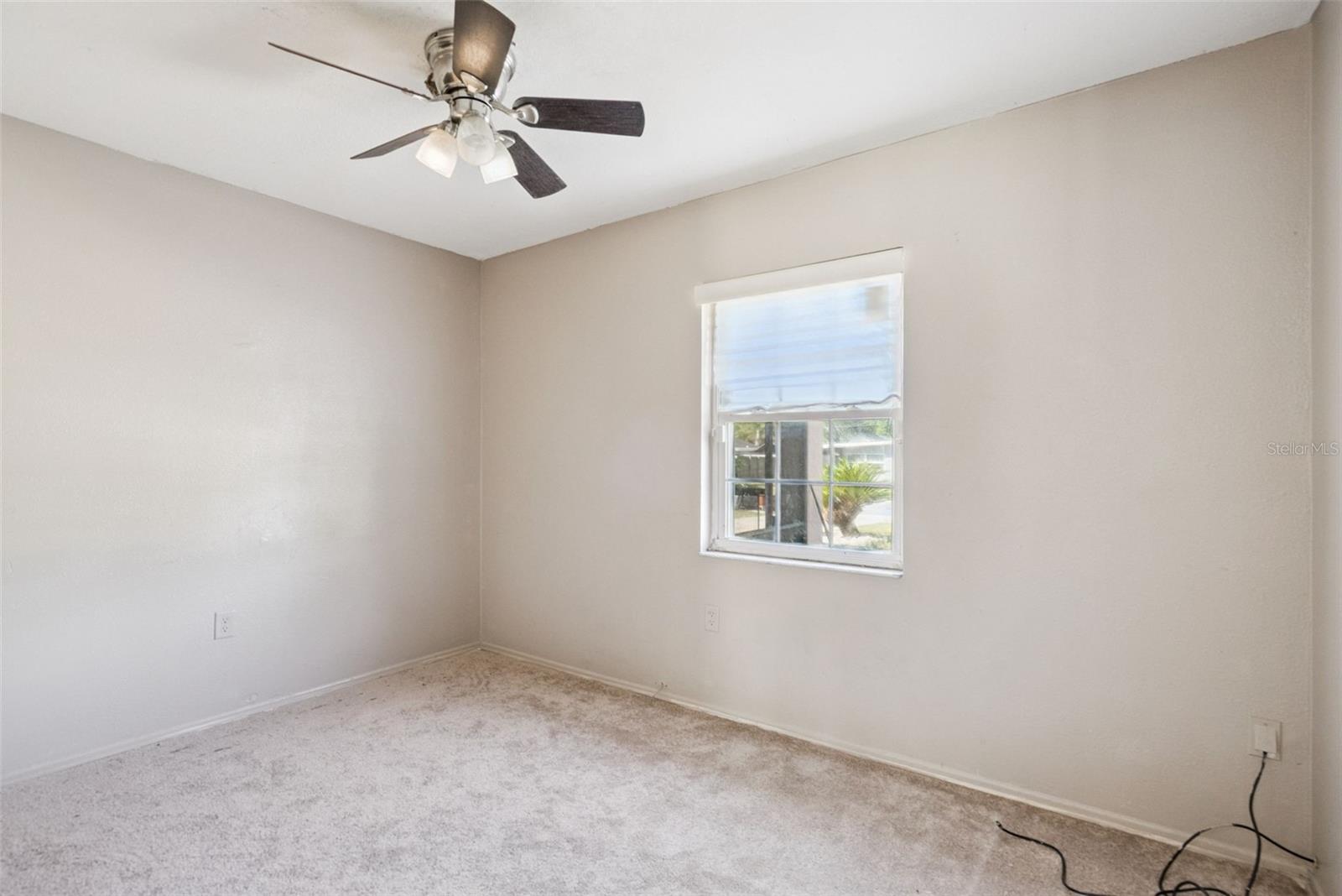 Image 15 of 21 For 2615 El Portal Avenue