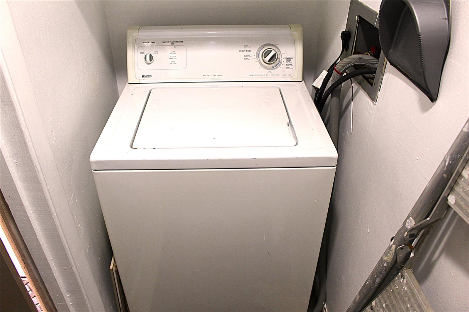 Image 5 of 31 For 5083 Eaglesmere Drive A12-2