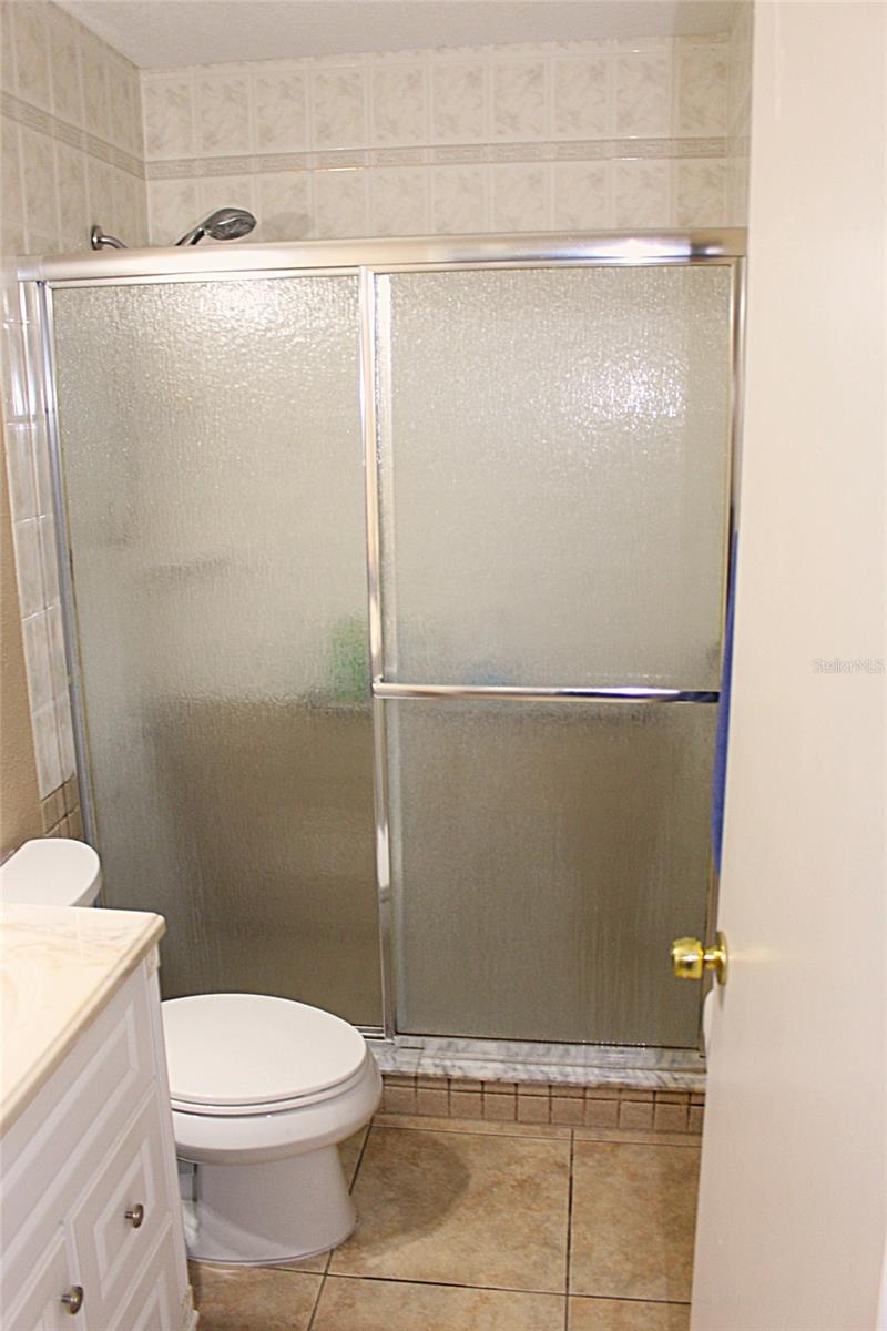 Image 9 of 31 For 5083 Eaglesmere Drive A12-2