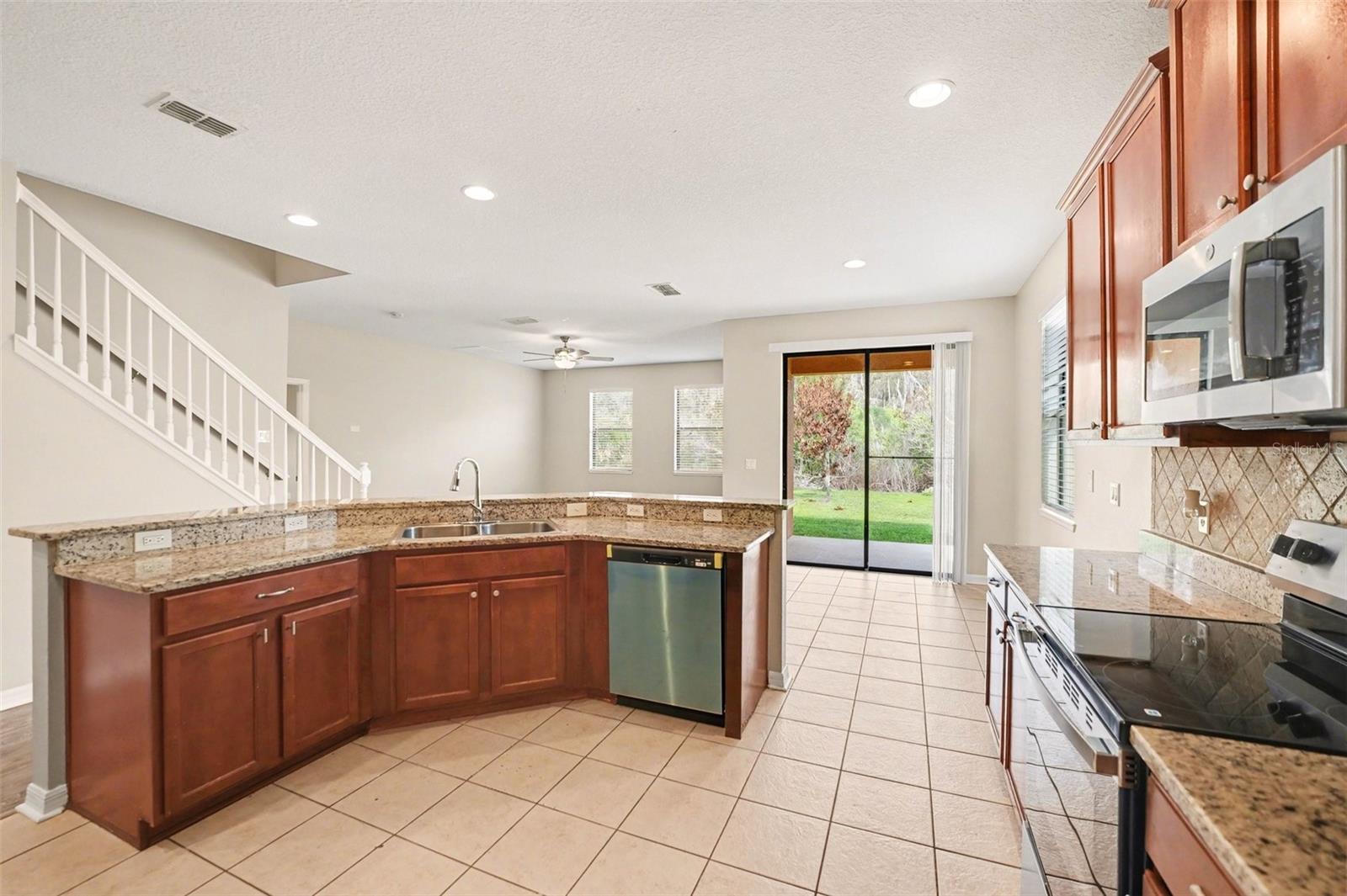 Image 5 of 25 For 2727 Eagle Cliff Drive