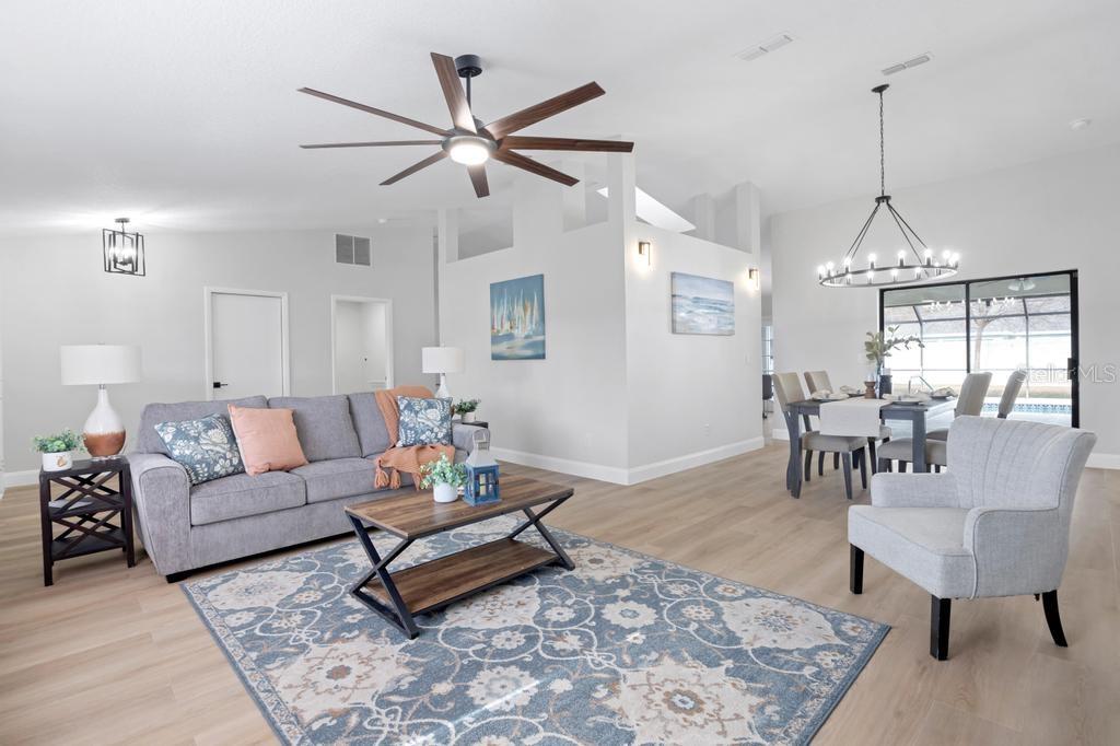 Image 8 of 41 For 7 Bird Land Place