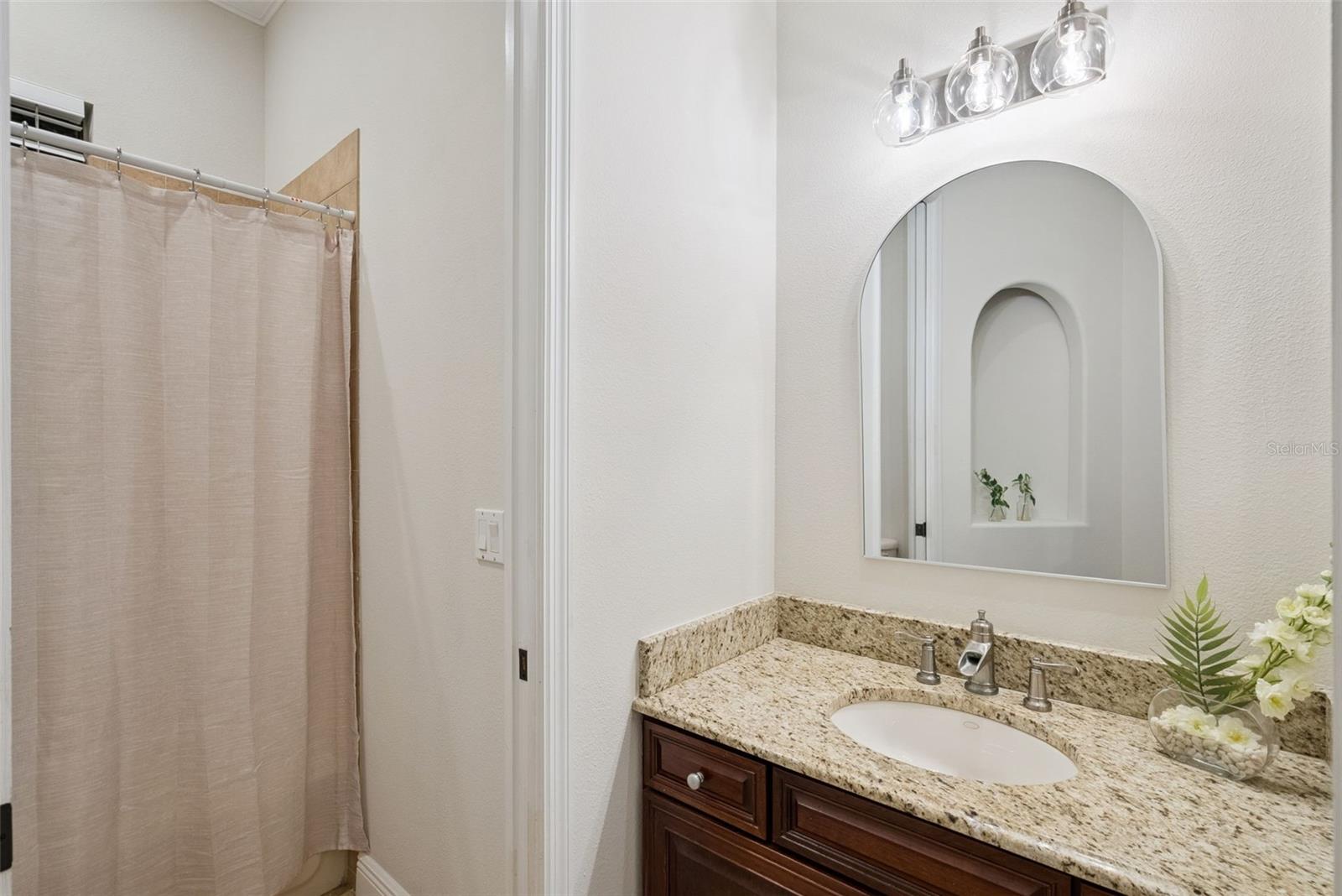 Image 24 of 64 For 1381 Foxtail Court