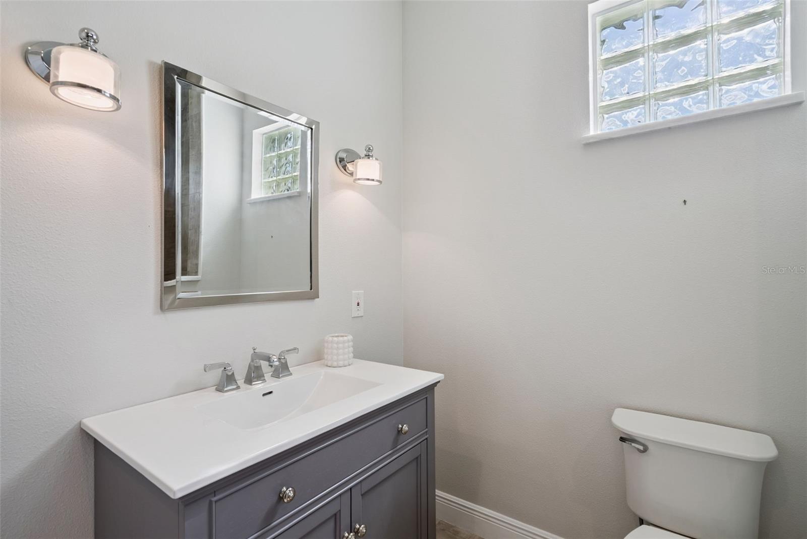 Image 34 of 64 For 1381 Foxtail Court