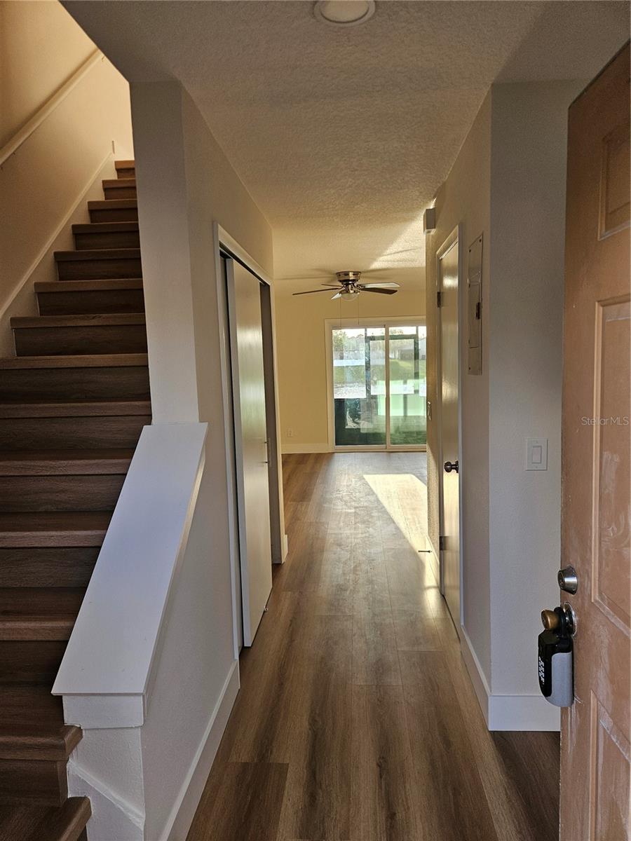 Image 3 of 23 For 11730 Whitewing Court