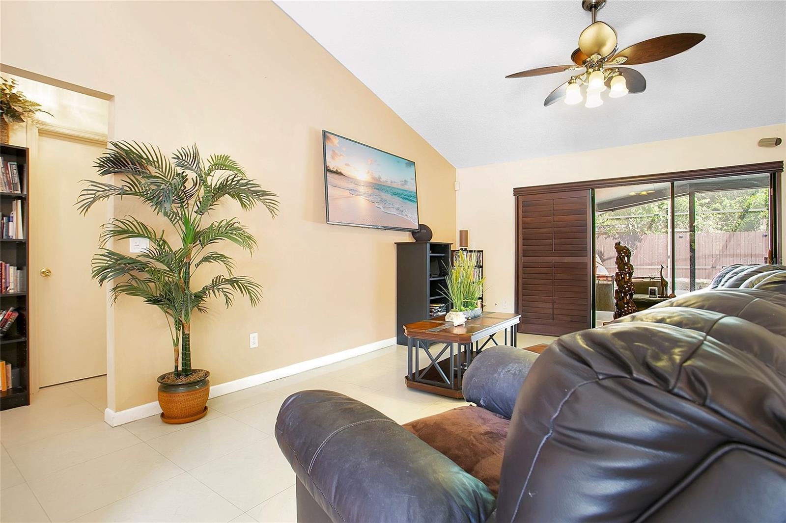 Image 3 of 25 For 5293 Aeolus Way