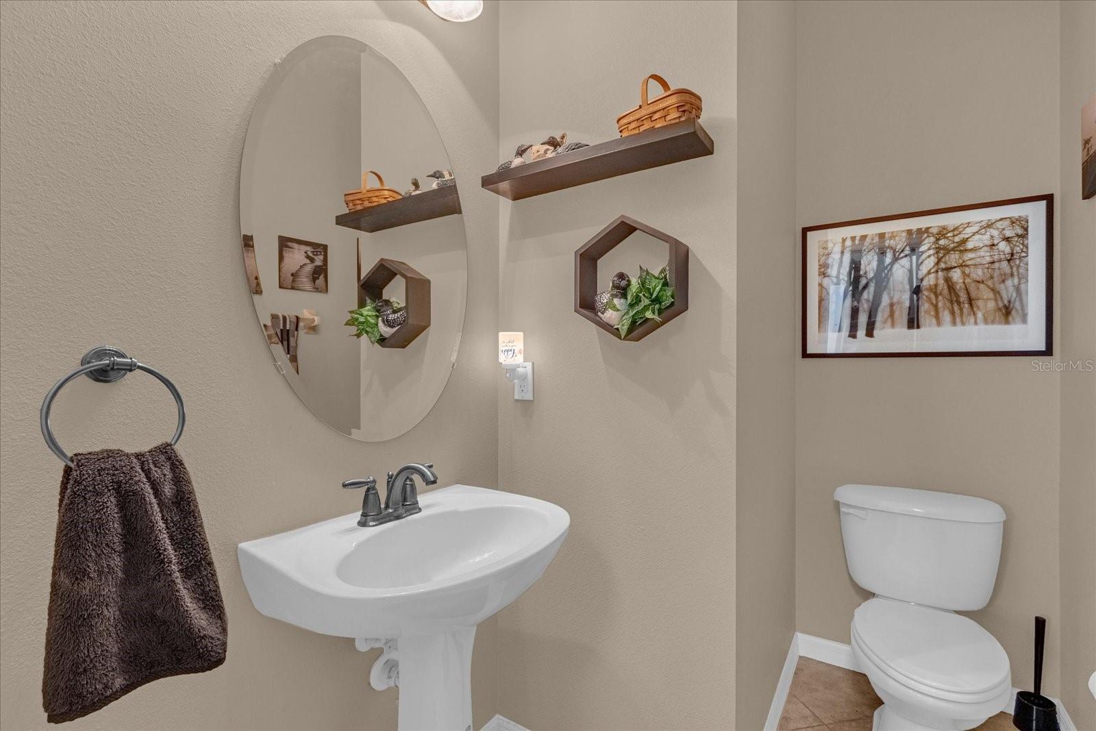 Image 12 of 43 For 1355 Alston Bay Boulevard