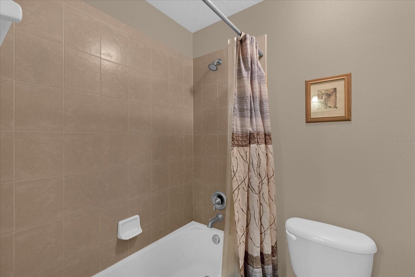 Image 17 of 43 For 1355 Alston Bay Boulevard