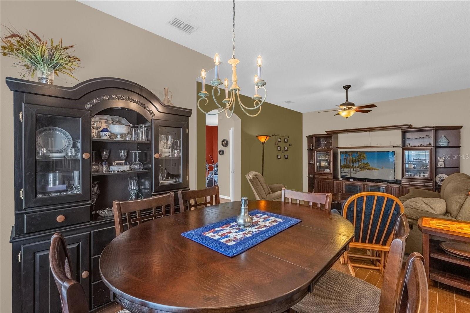 Image 4 of 43 For 1355 Alston Bay Boulevard