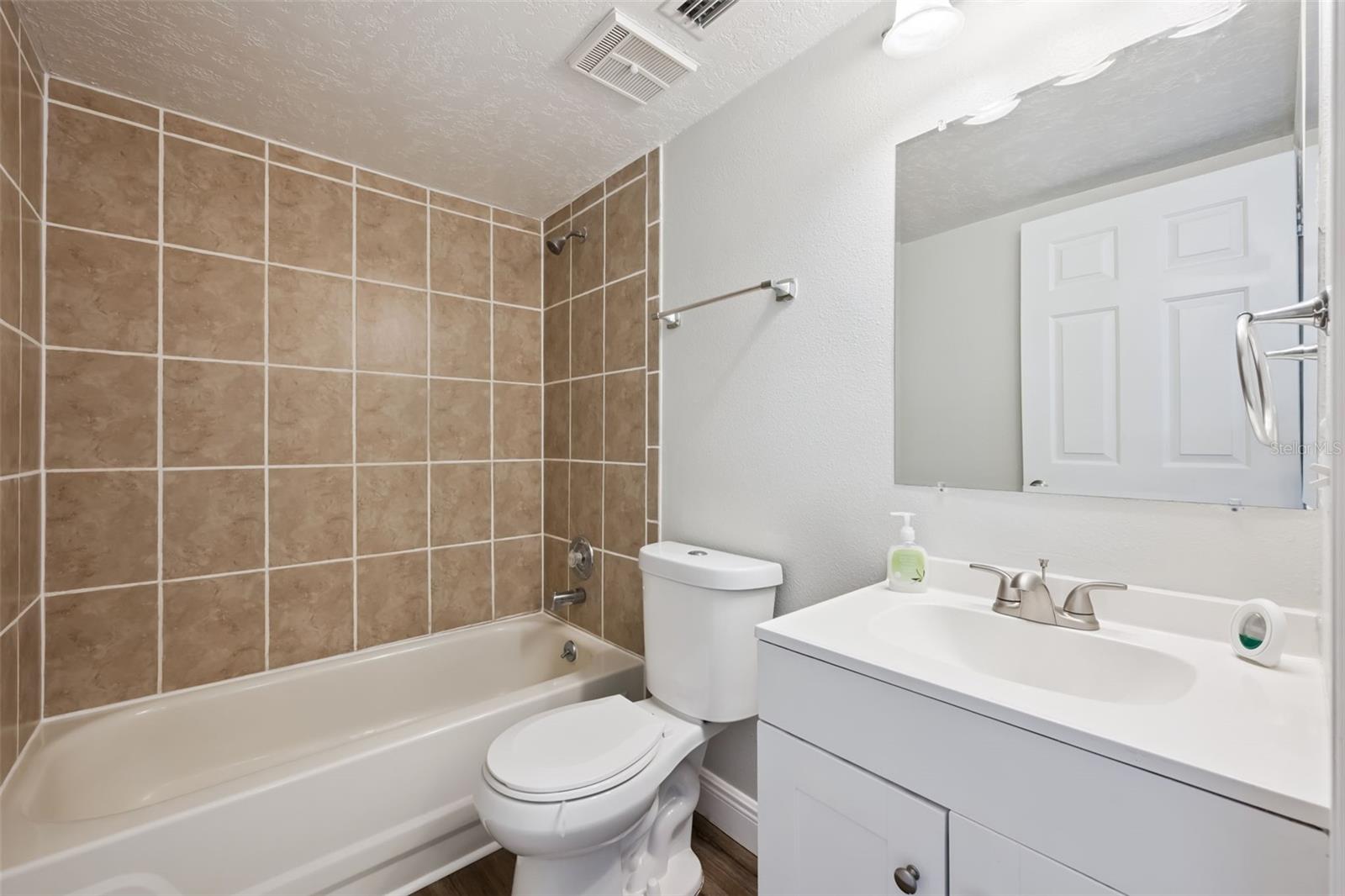 Image 17 of 21 For 255 Blackwater Place