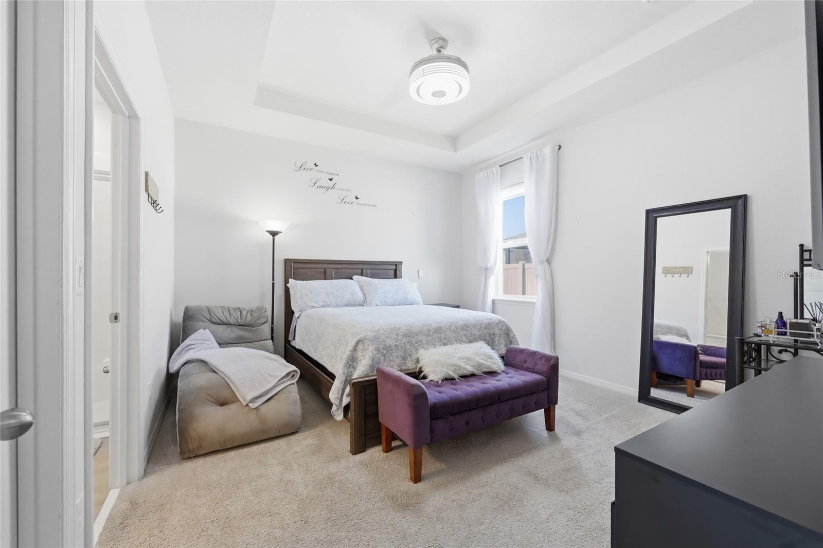 Listing photo id 19 for 468 Halter Drive