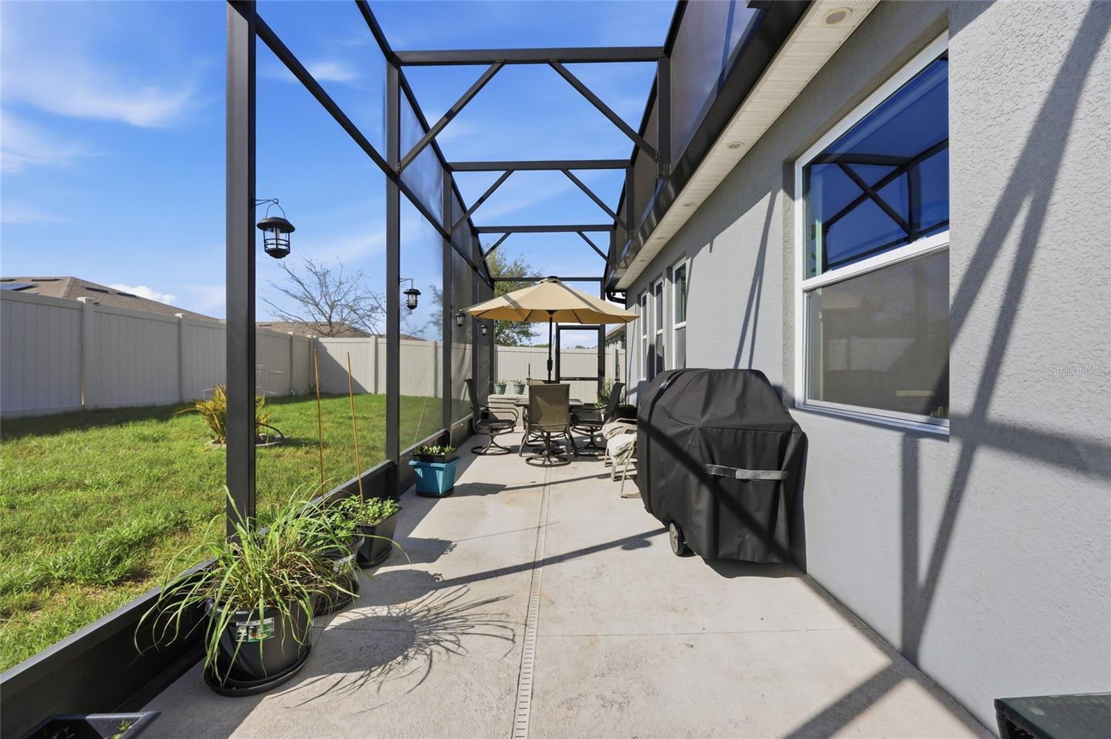 Listing photo id 26 for 468 Halter Drive