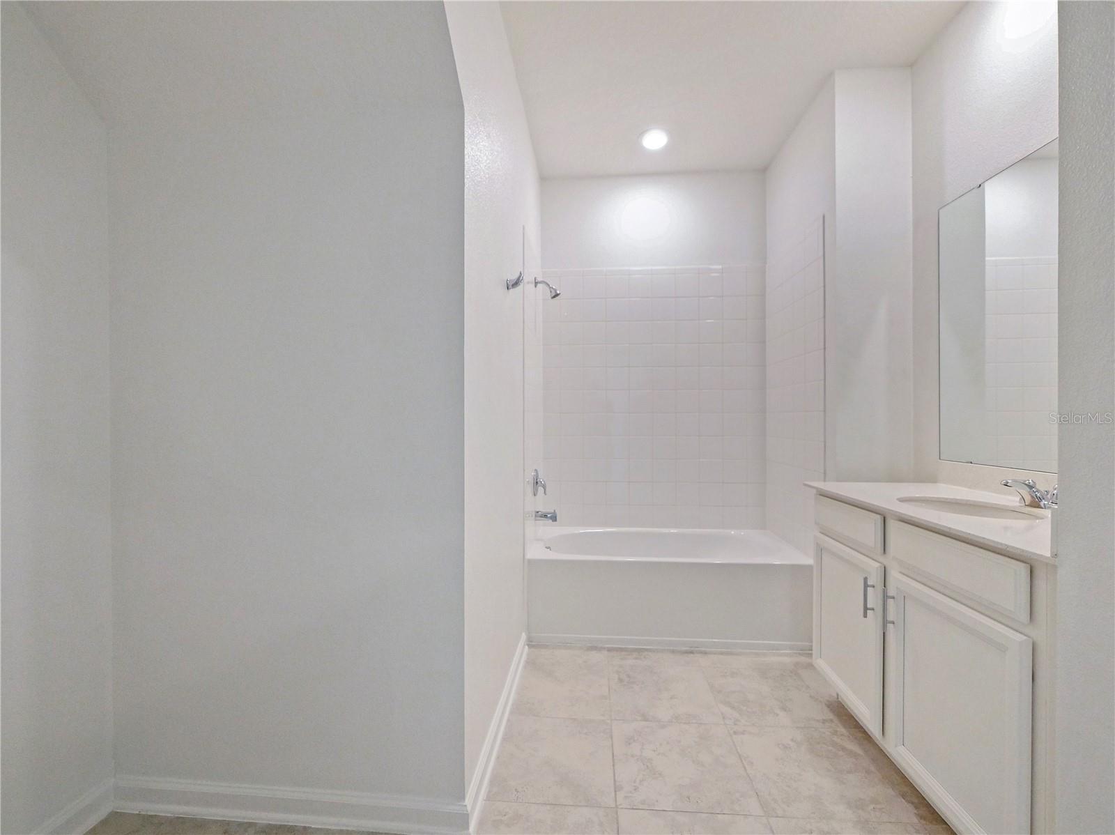 Image 12 of 38 For 3109 Aqua Virgo Loop 52