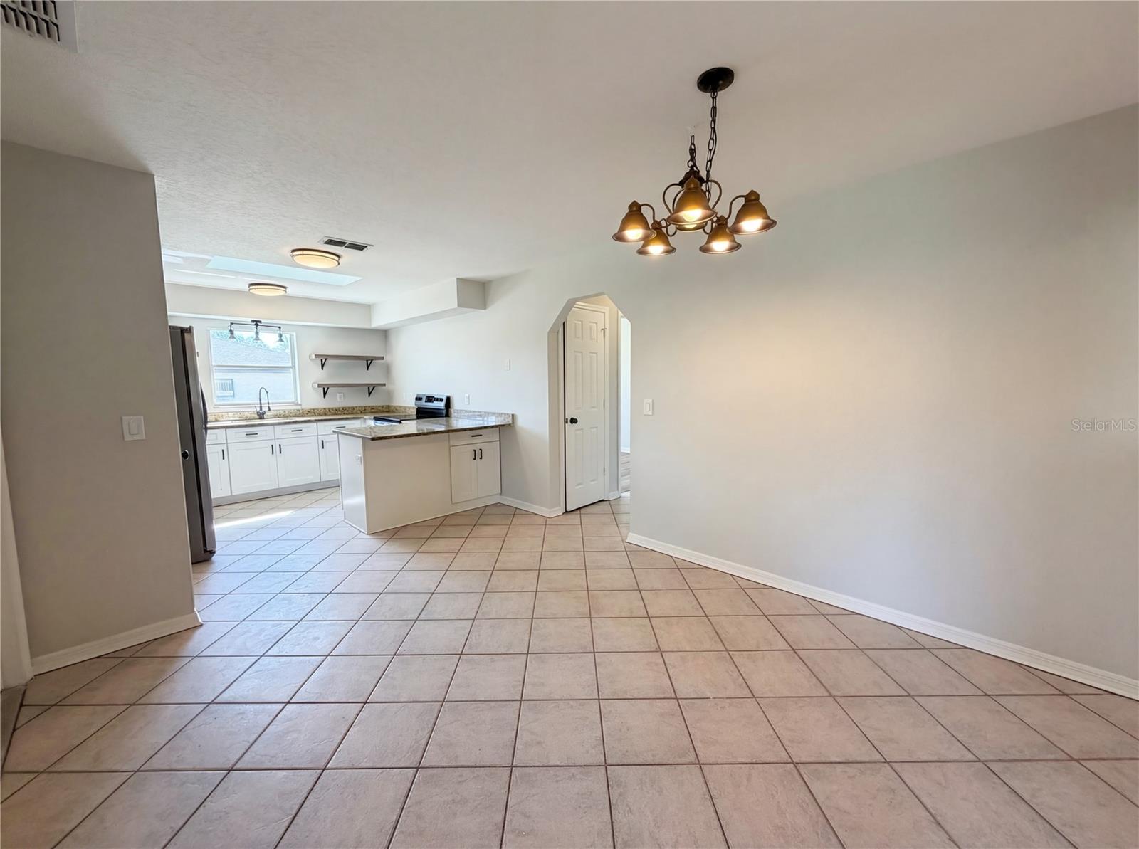 Listing photo id 9 for 5906 112th Place Road