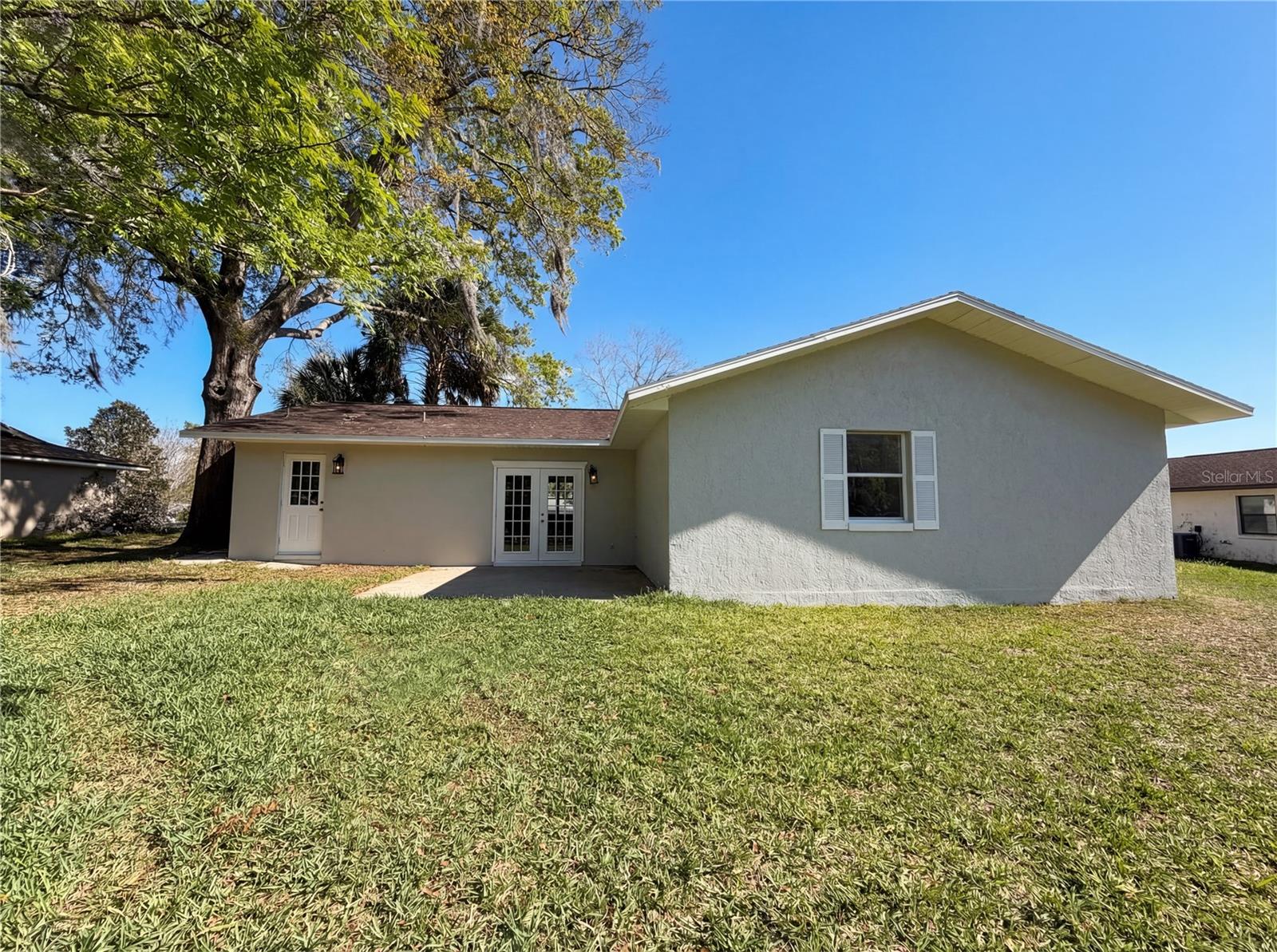 Listing photo id 19 for 5906 112th Place Road