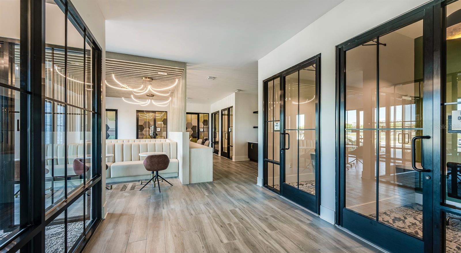 Listing photo id 6 for 700 Aultman Street Emerald