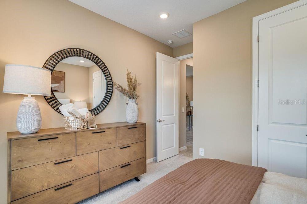 Image 31 of 41 For 637 Moon Shell Circle