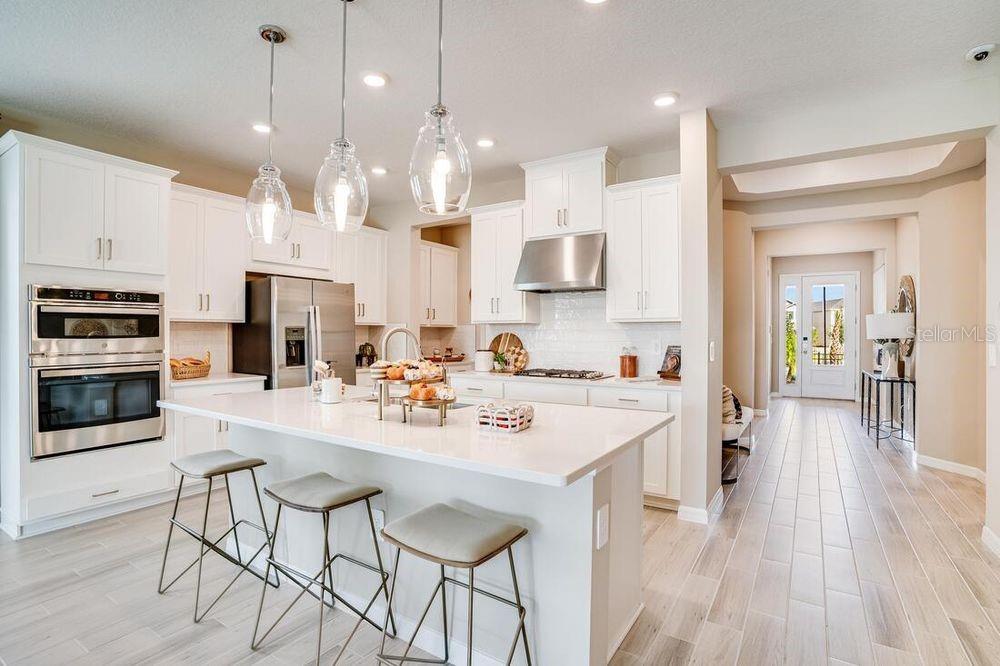 Image 6 of 41 For 637 Moon Shell Circle