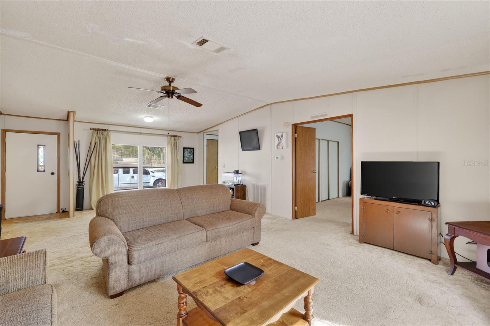 Image 14 of 35 For 904 Maplewood Street