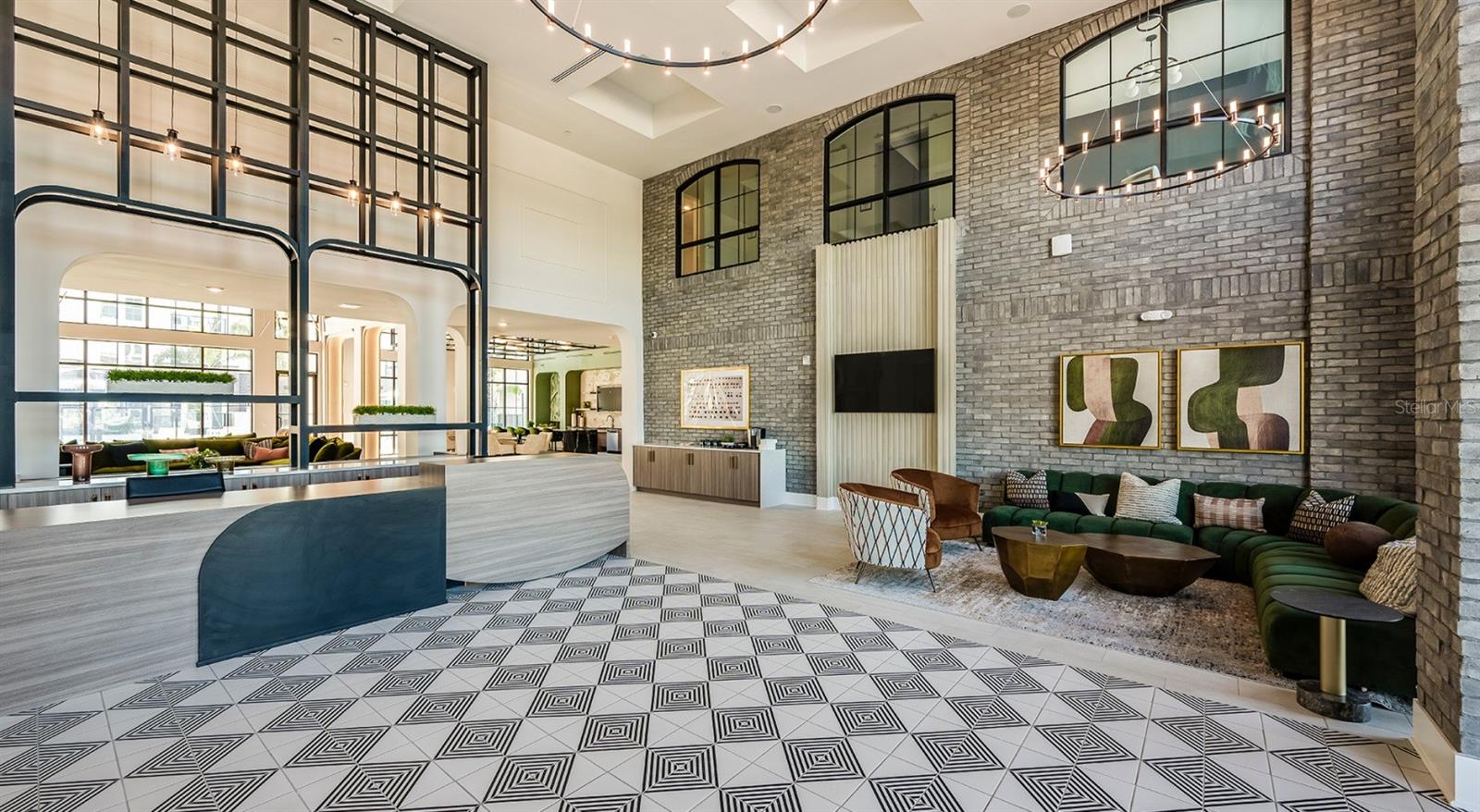 Listing photo id 9 for 700 Aultman Street Kowtown