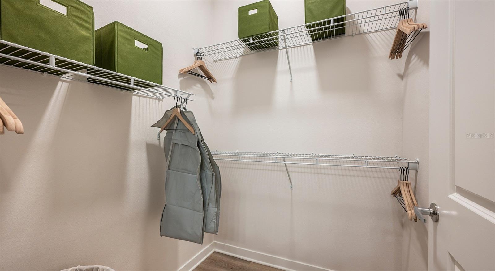 Listing photo id 32 for 700 Aultman Street Kowtown