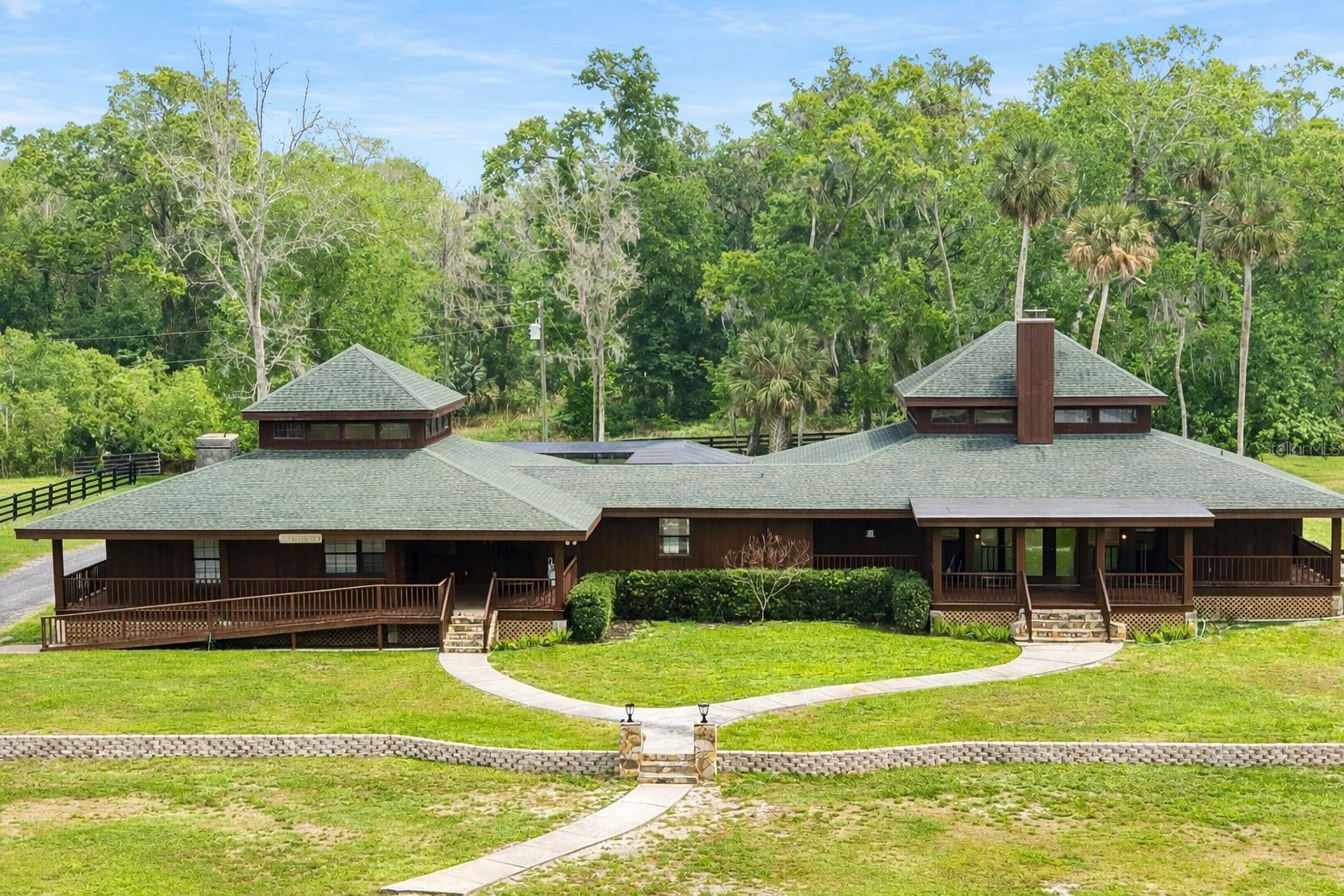 Details for 13910 Corkwood Lane, ASTATULA, FL 34705