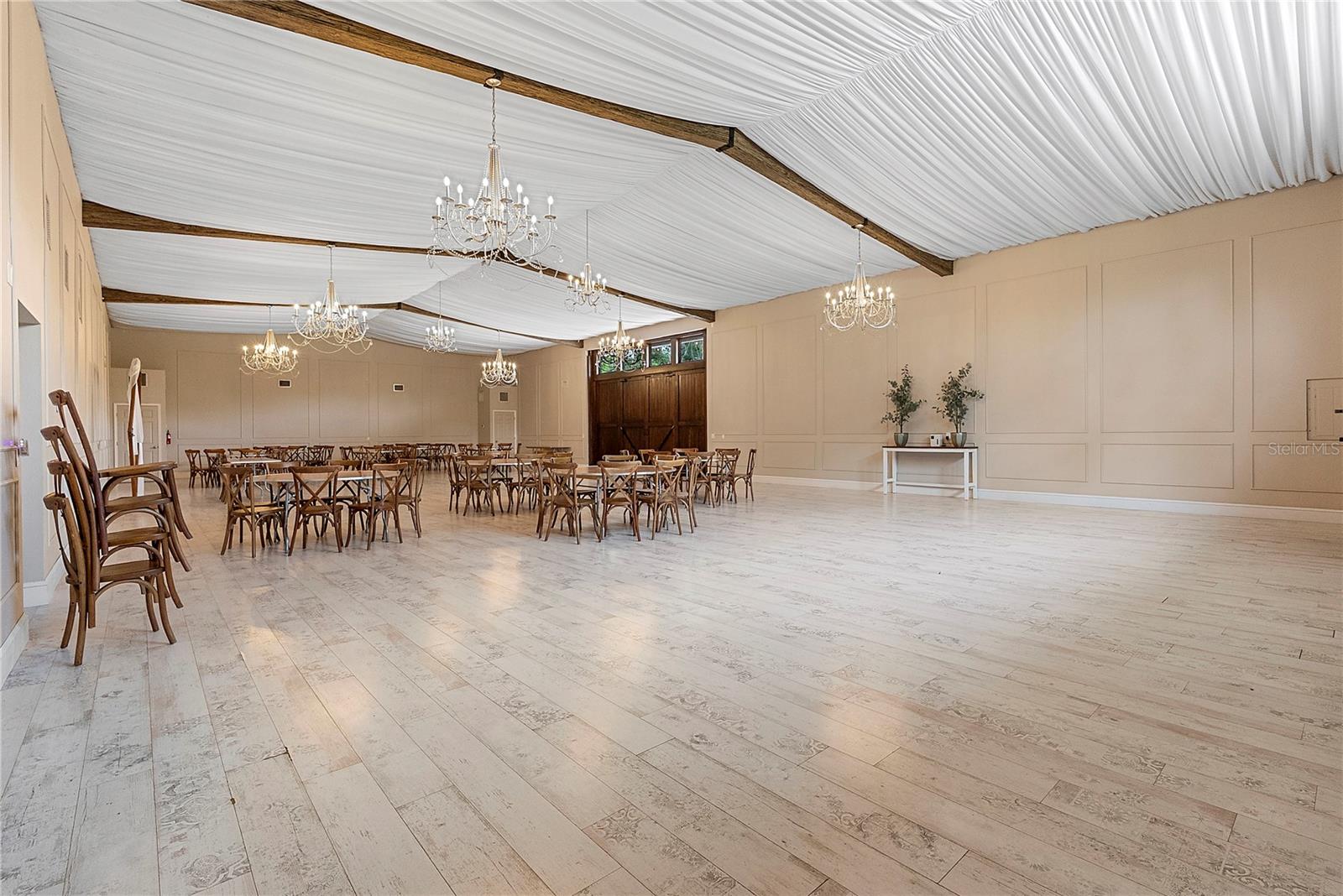 Image 4 of 65 For 13910 Corkwood Lane