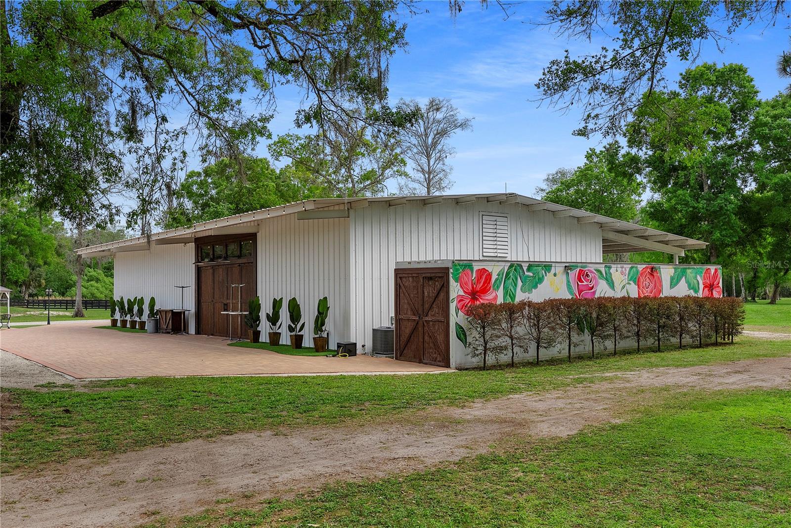 Image 53 of 65 For 13910 Corkwood Lane