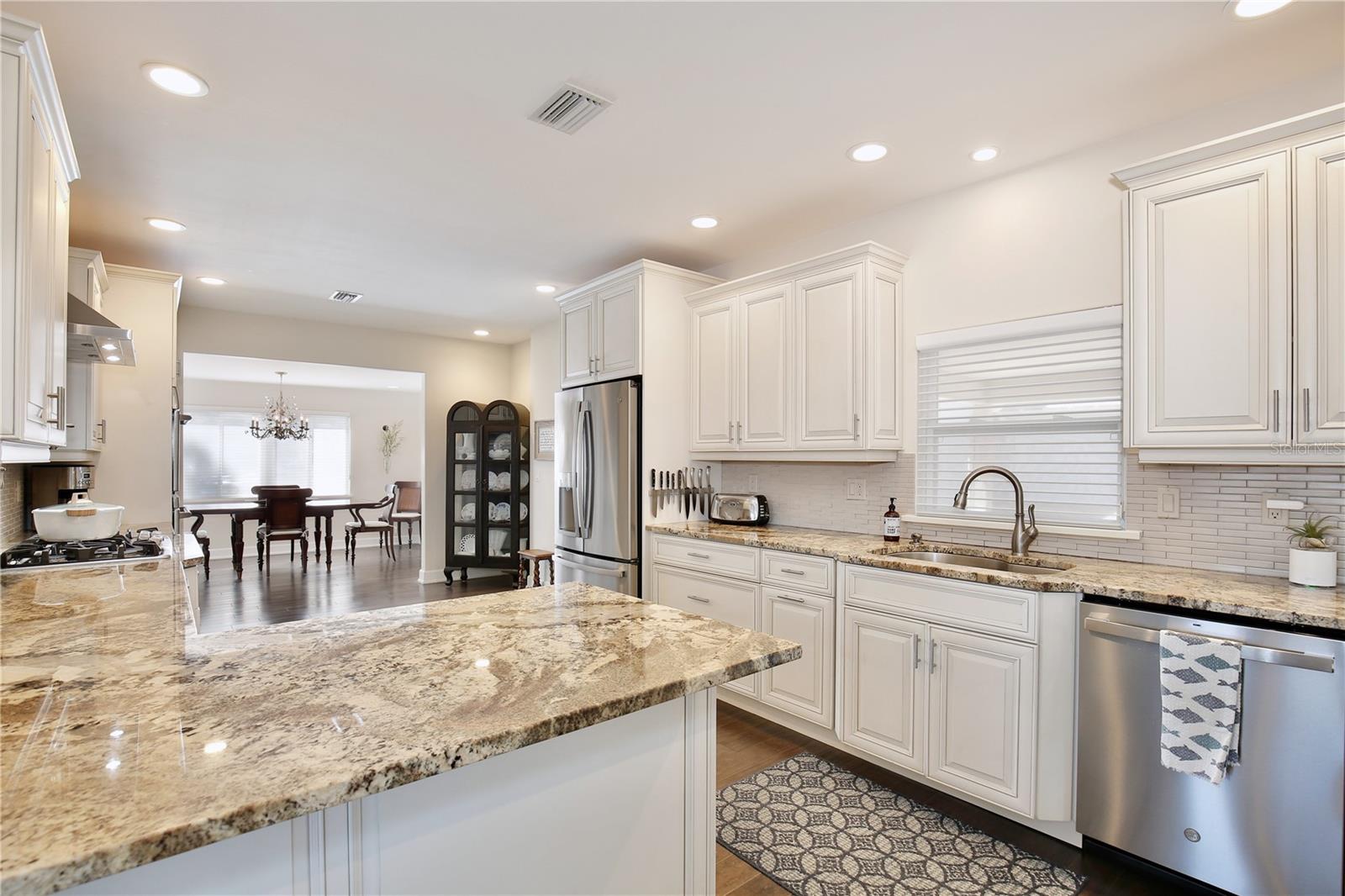 Image 24 of 96 For 210 Riverside Drive