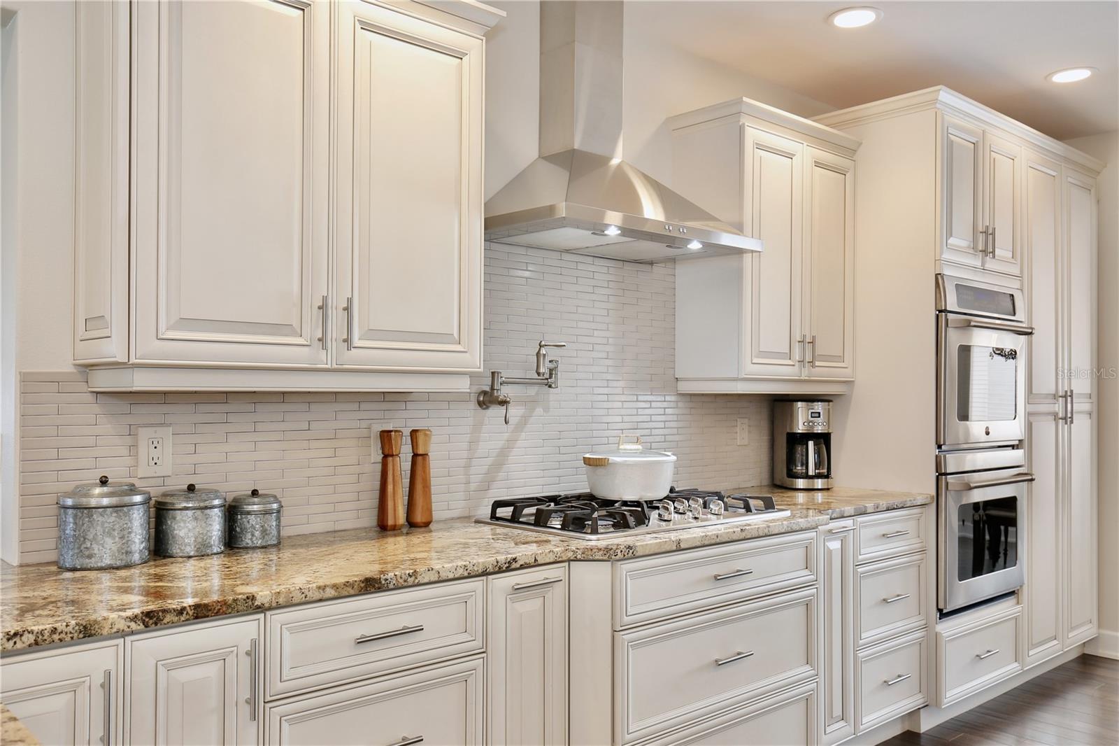 Image 26 of 96 For 210 Riverside Drive