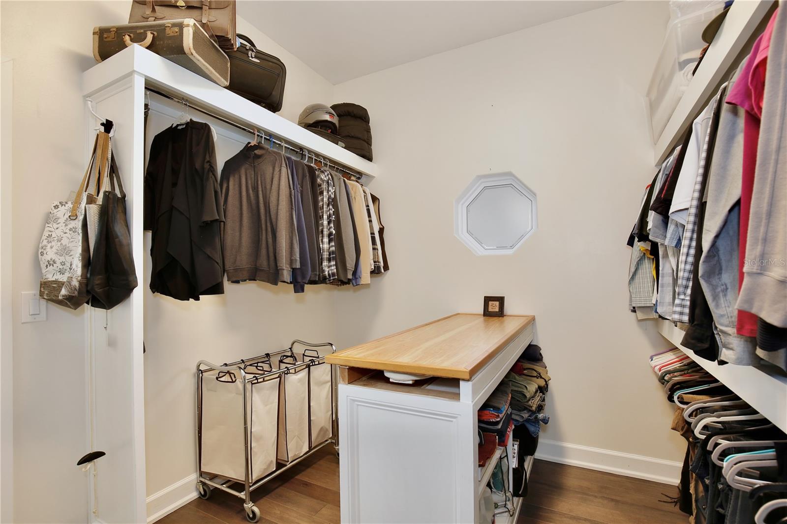 Image 41 of 96 For 210 Riverside Drive