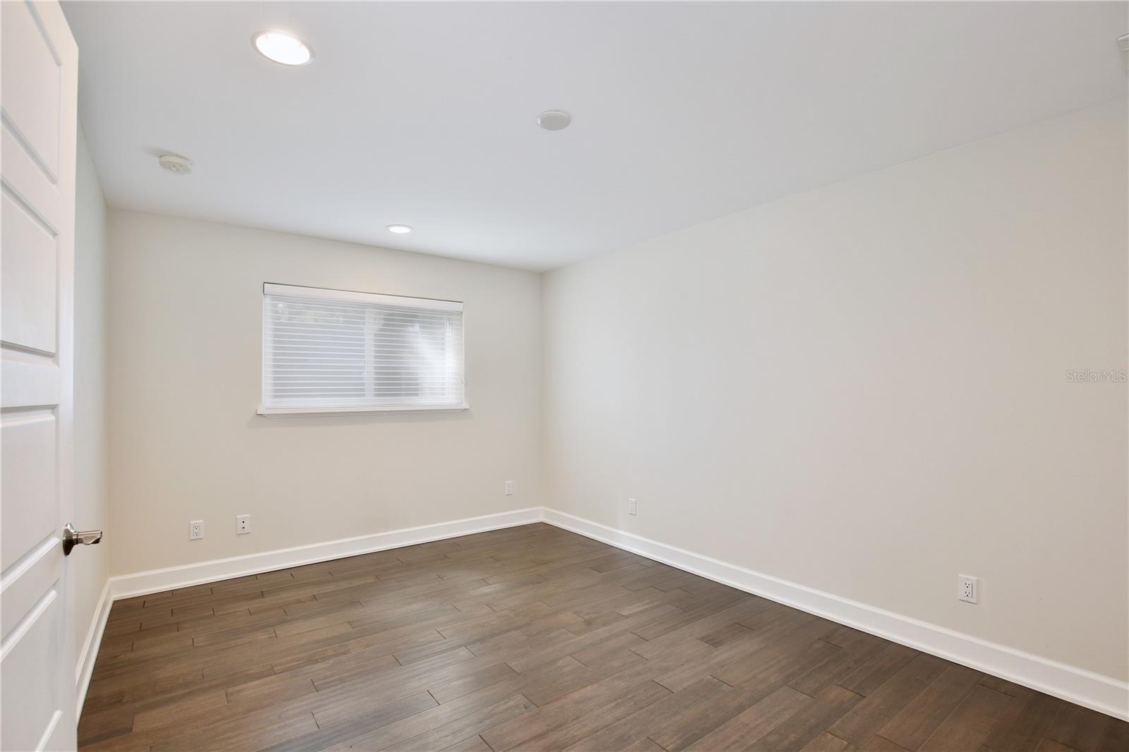 Image 48 of 96 For 210 Riverside Drive