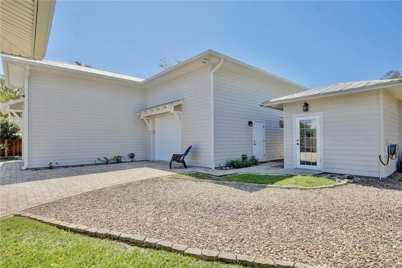 Image 60 of 96 For 210 Riverside Drive