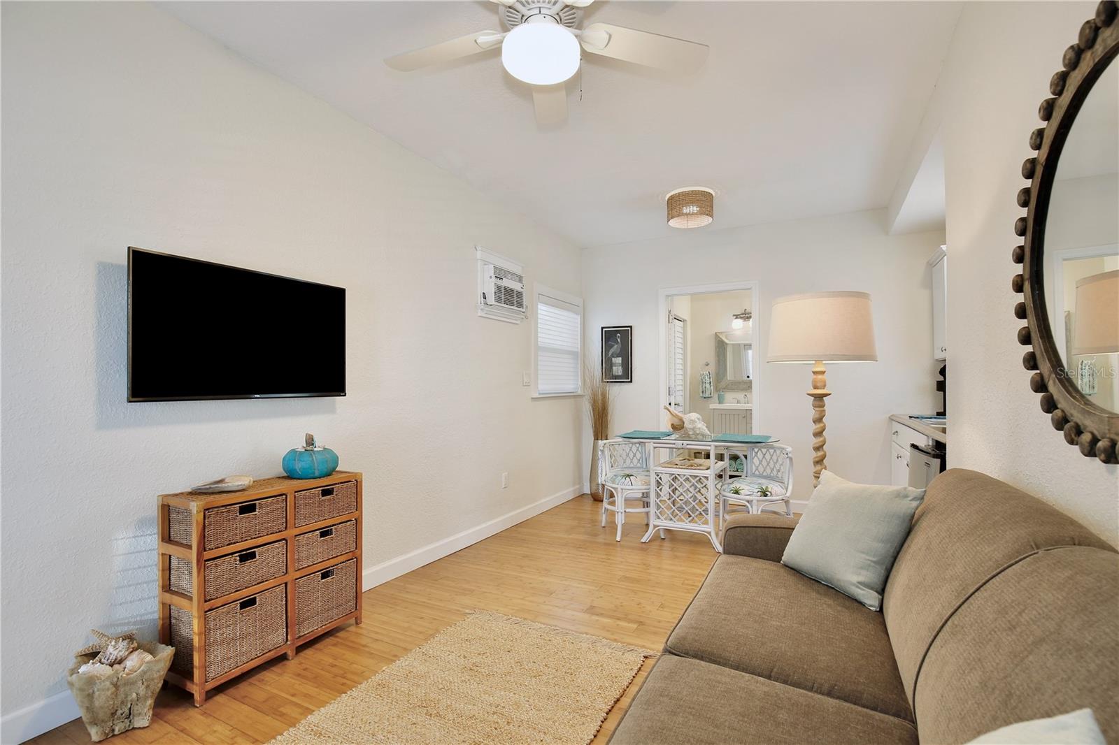 Image 63 of 96 For 210 Riverside Drive