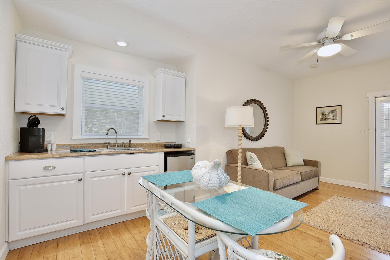 Image 65 of 96 For 210 Riverside Drive