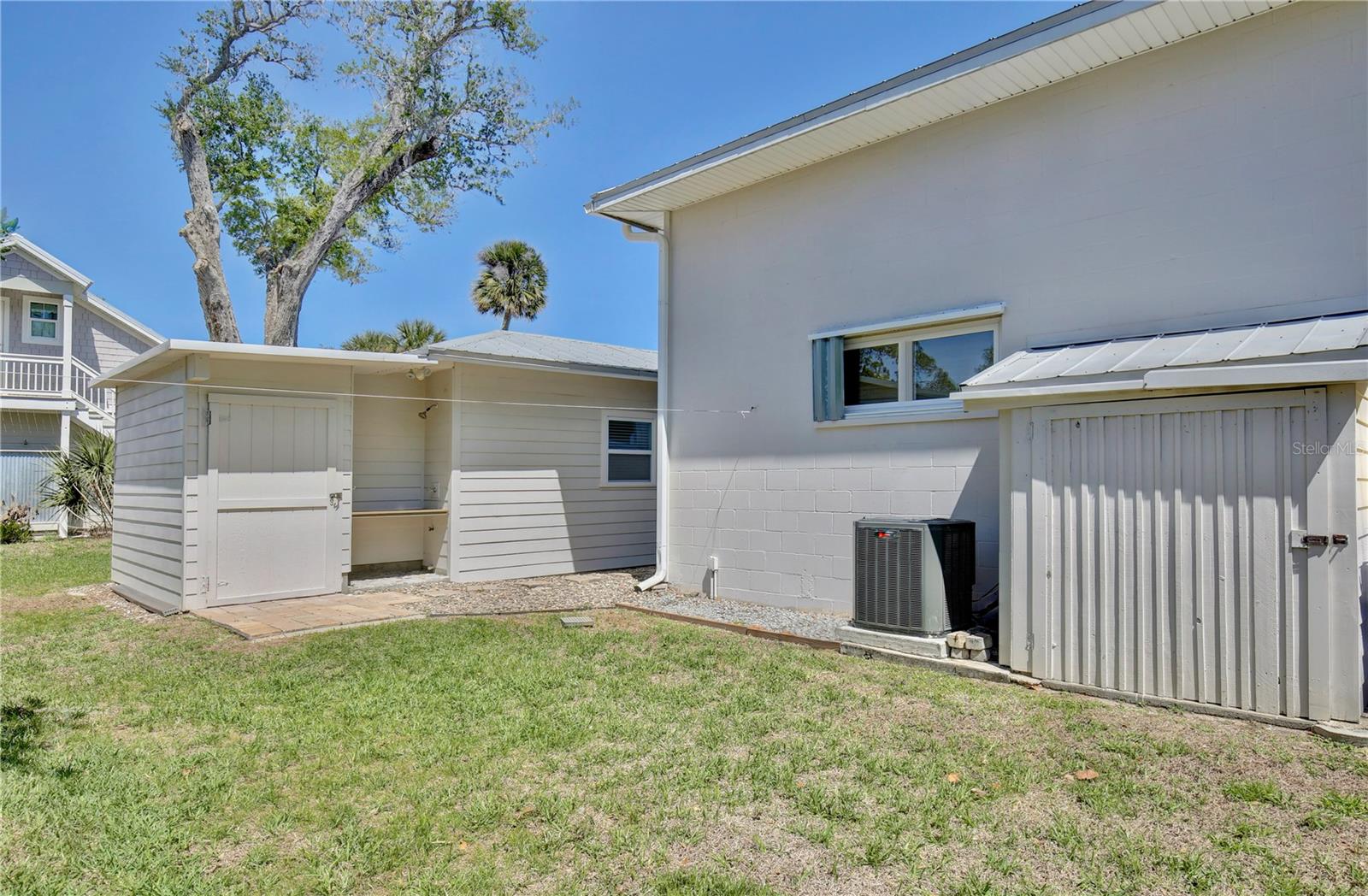 Image 69 of 96 For 210 Riverside Drive