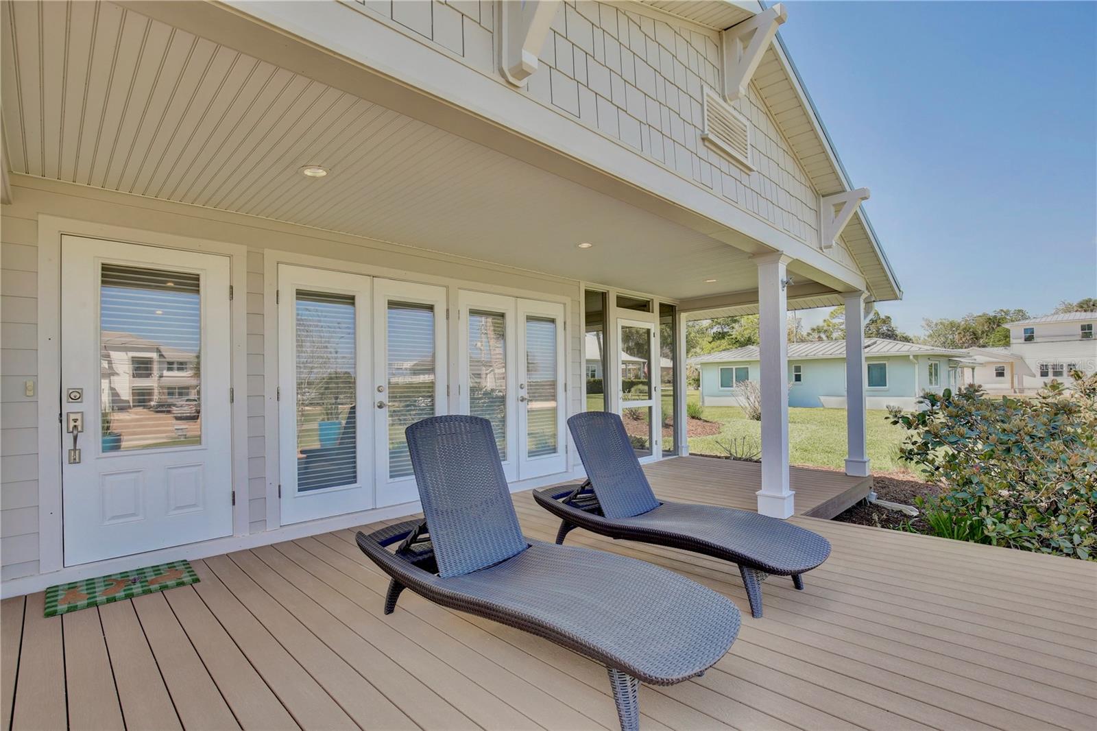 Image 7 of 96 For 210 Riverside Drive