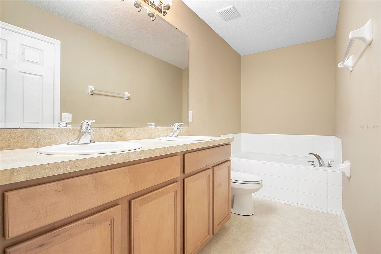 Image 19 of 32 For 1637 Orrington Payne Place