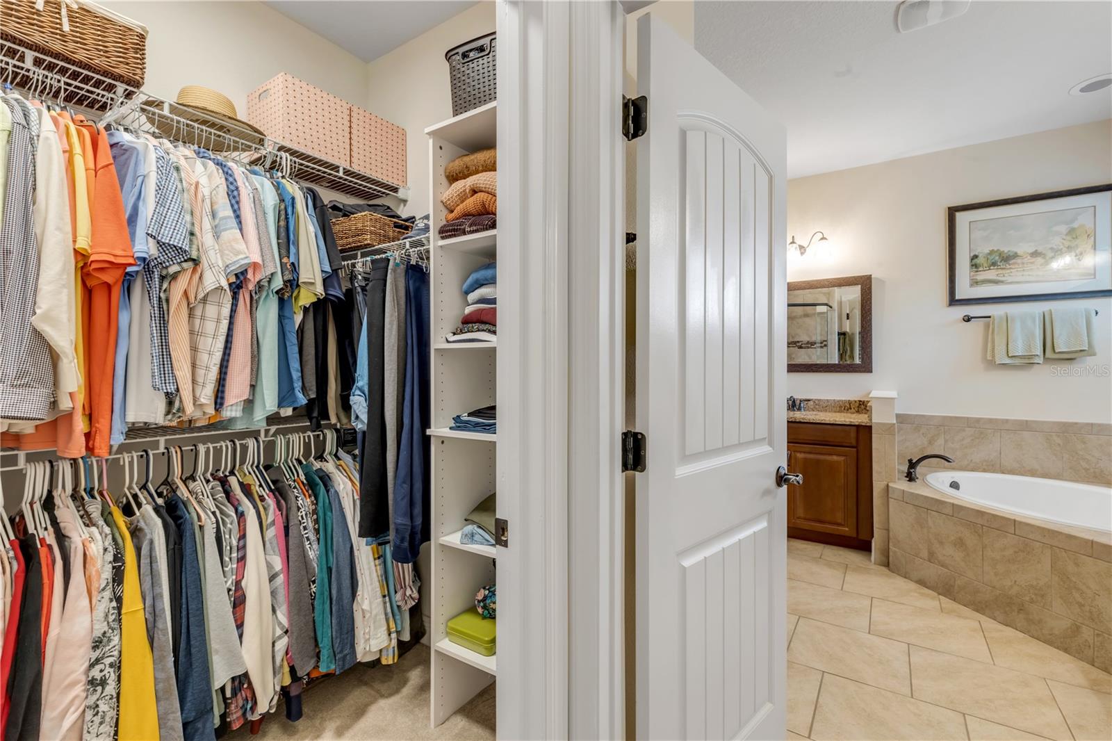 Image 25 of 47 For 475 River Square Lane