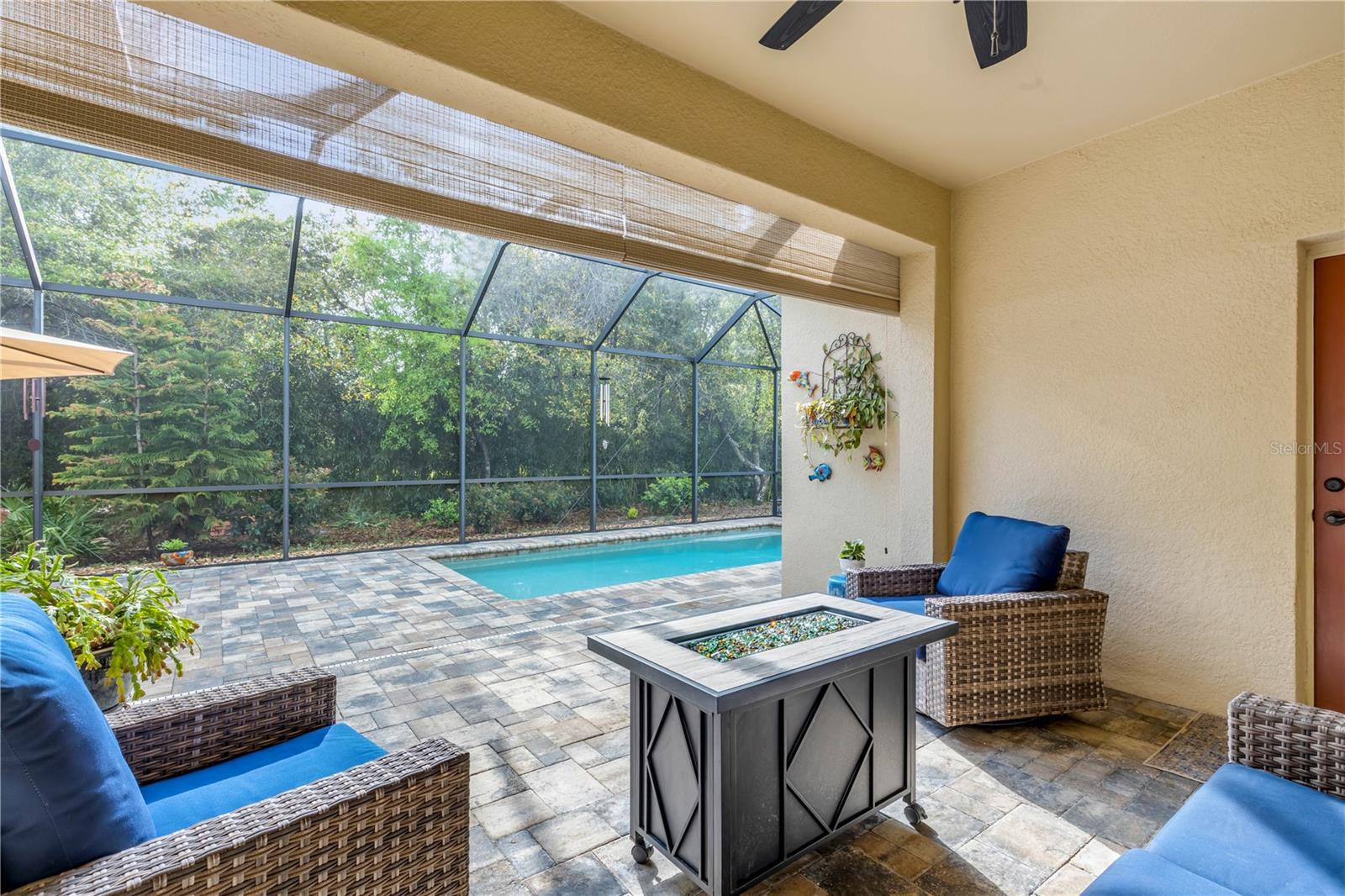 Image 37 of 47 For 475 River Square Lane