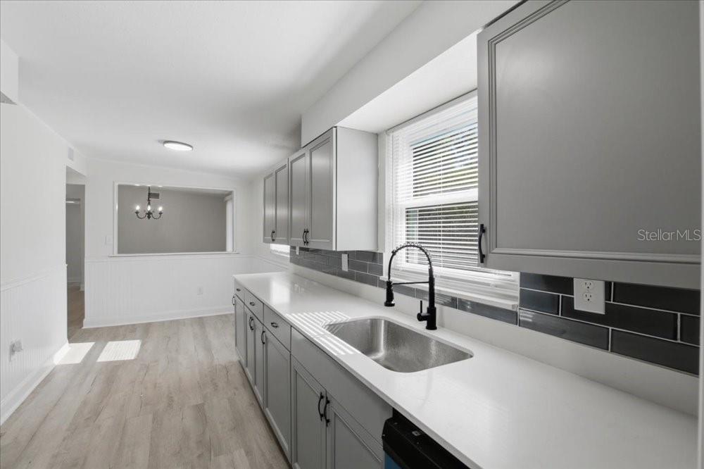 Image 11 of 26 For 3014 Pinedale Avenue