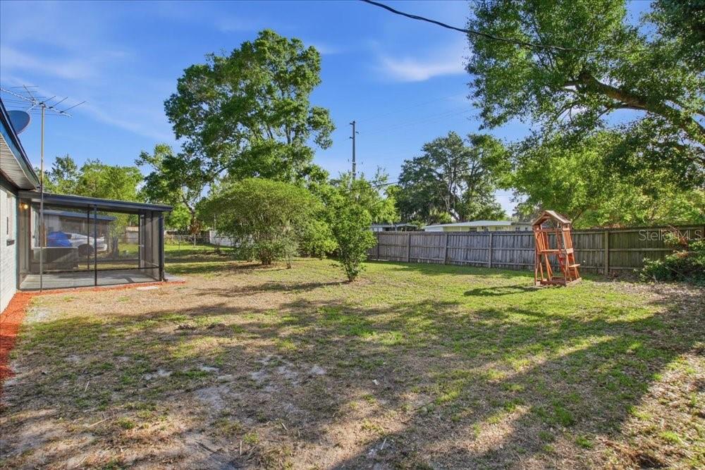 Image 21 of 26 For 3014 Pinedale Avenue