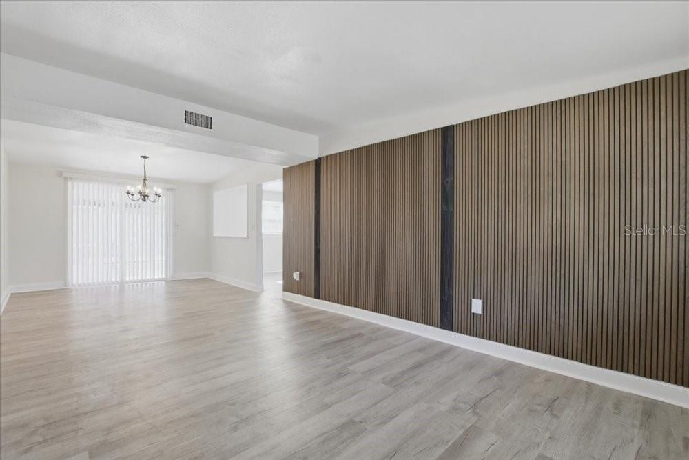 Image 4 of 26 For 3014 Pinedale Avenue