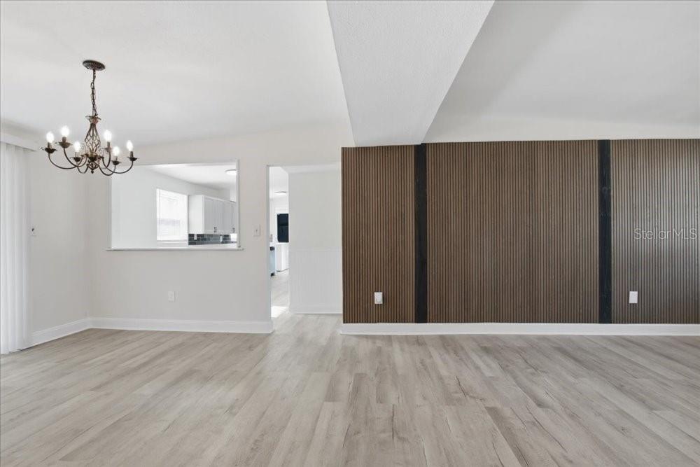 Image 8 of 26 For 3014 Pinedale Avenue