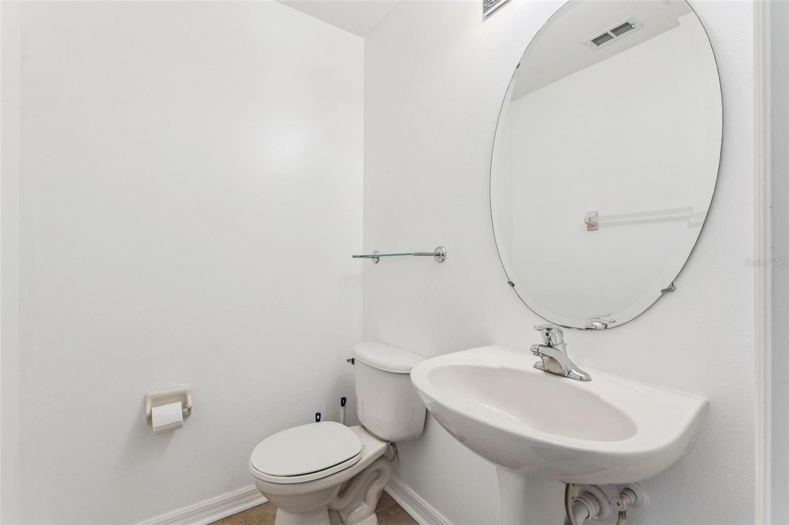 Image 23 of 35 For 4715 Aguila Place