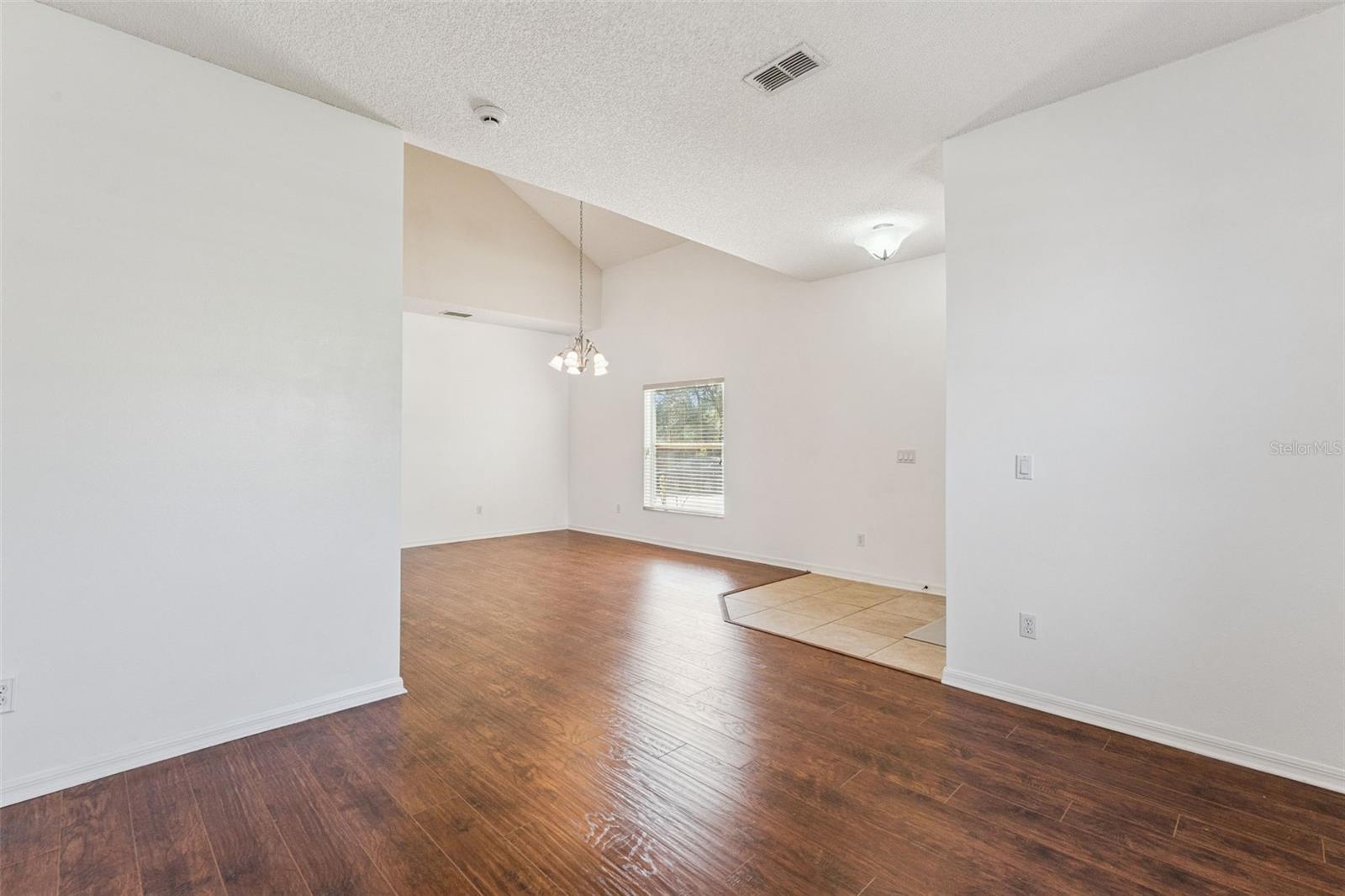 Image 5 of 35 For 4715 Aguila Place