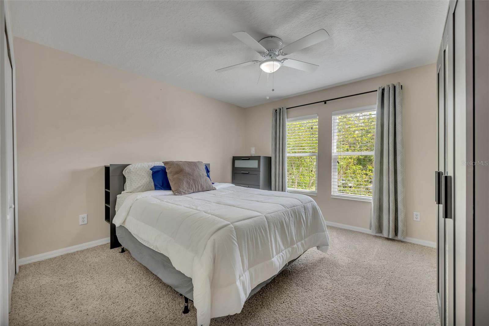 Image 26 of 42 For 1502 Ashdown Court