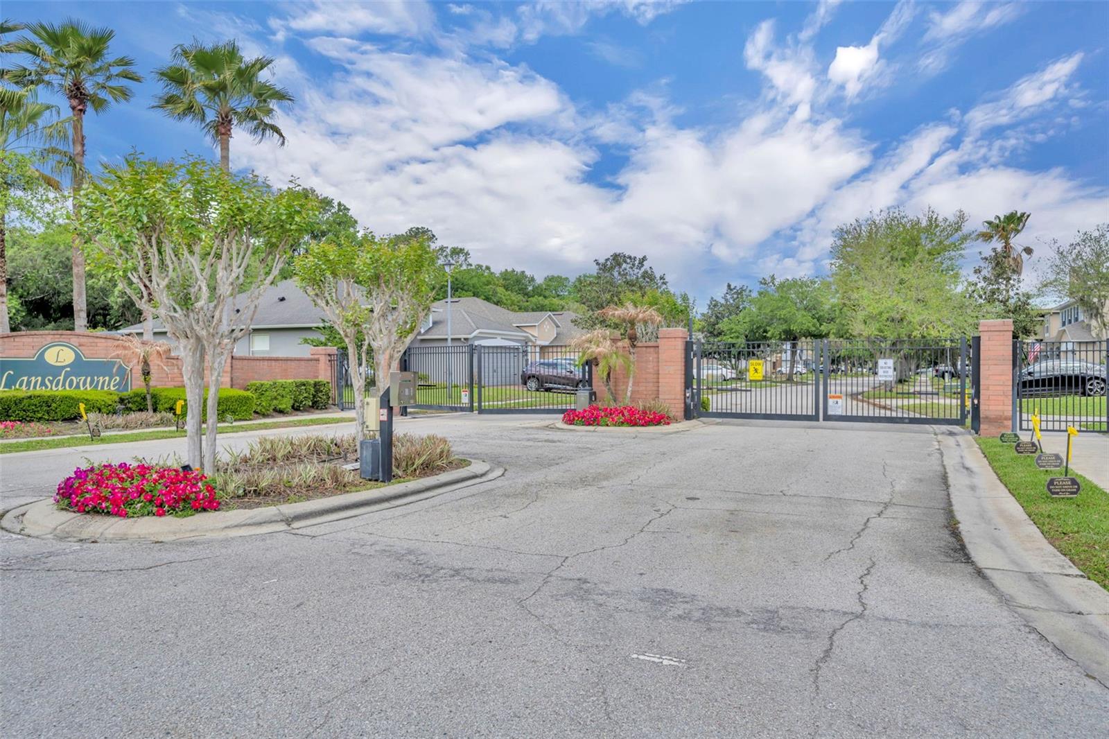 Image 41 of 42 For 1502 Ashdown Court