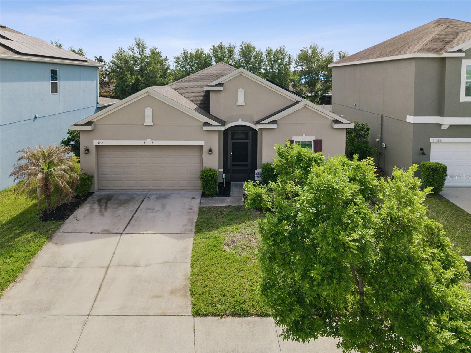 Image 35 of 52 For 1134 White Water Bay Drive